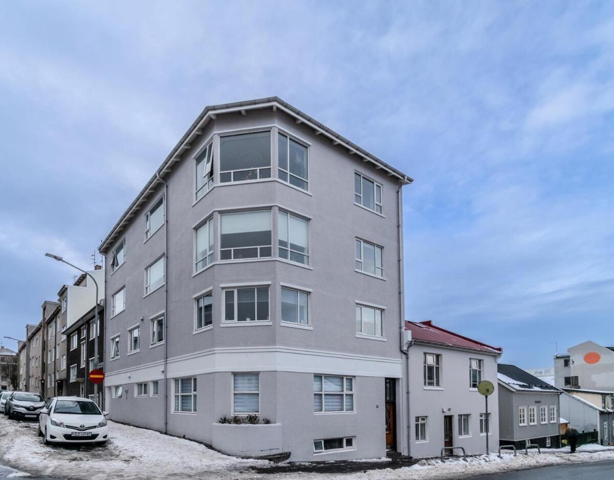 Framnesvegur - Two Bedroom Central Apartment Reykjavík Eksteriør bilde